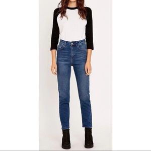 Urban Outfitters BDG Girlfriend High Waisted Jeans